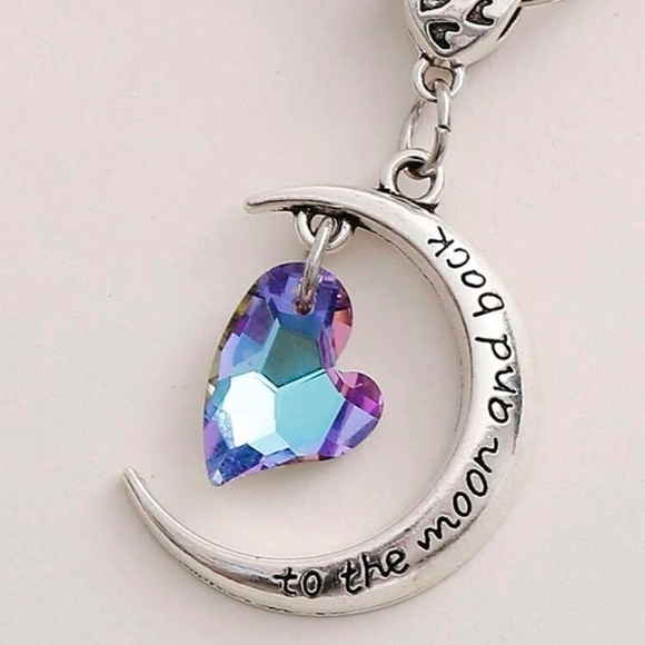 Floating Crystal Heart and Moon Keychain - Picture 3 of 3